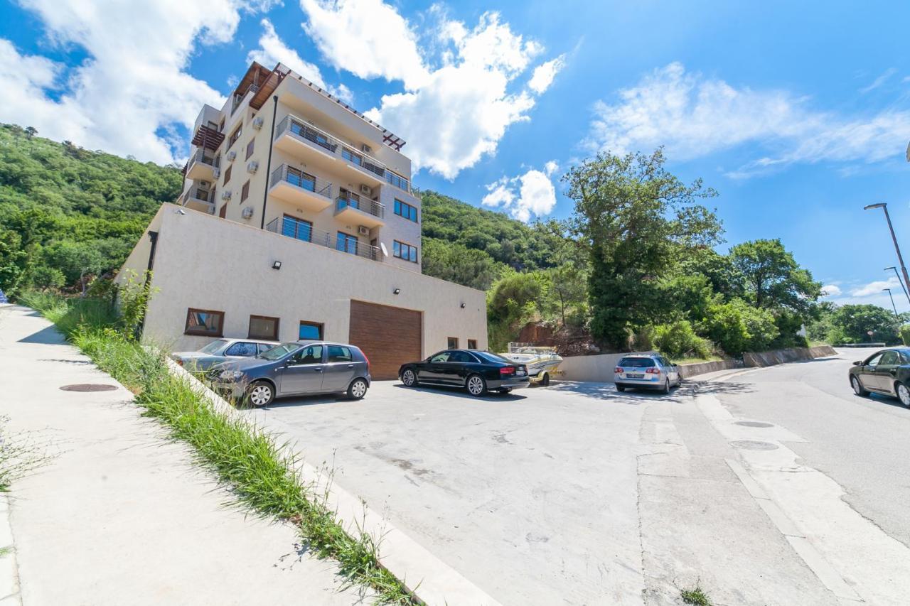 Welcome Apartments Petrovac Екстериор снимка