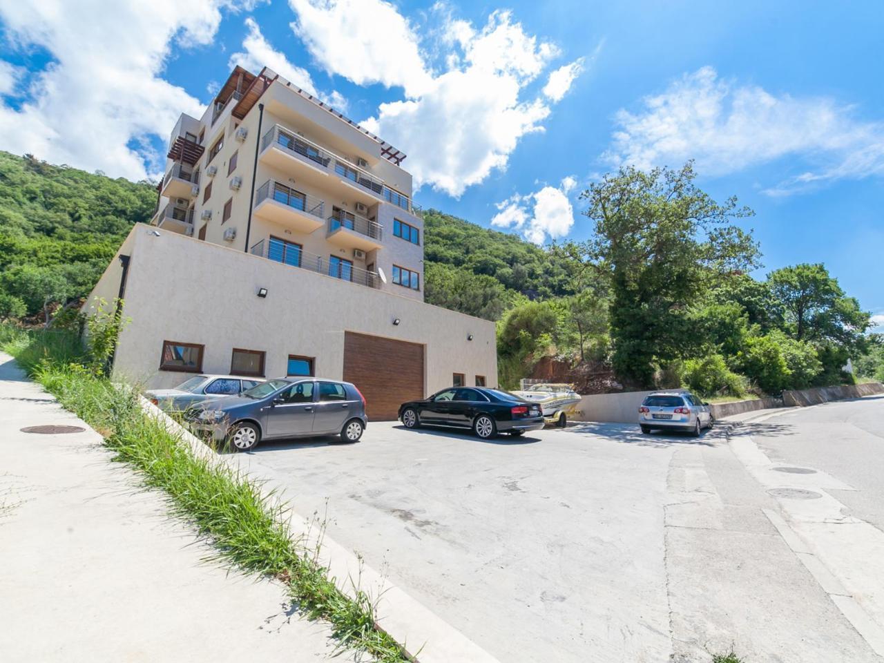 Welcome Apartments Petrovac Екстериор снимка
